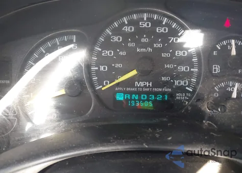 2000 GMC Sierra 1500 Sle z USA, uszkodzony, nr VIN 1GTEC14T5YZ272106